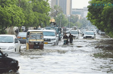 Rains wreak havoc on Karachi