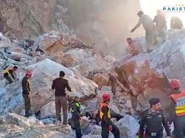 Marble landslide at KP kills 17