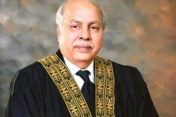 Seems like India is controlling electricity supply to Karachi: CJP