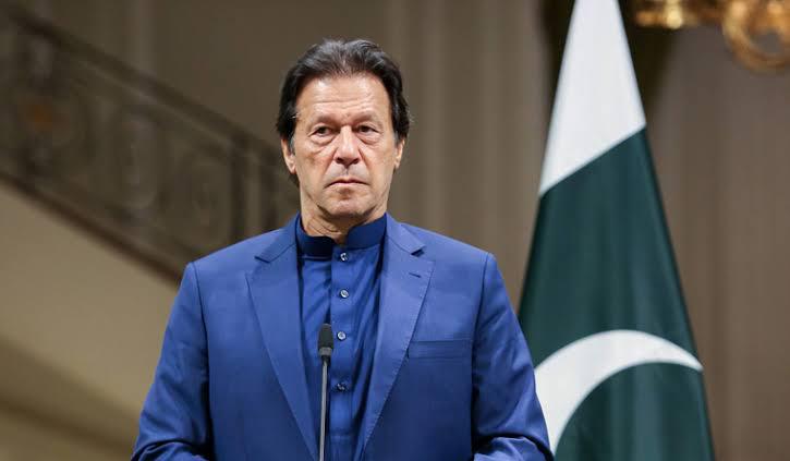 PM Imran Khan passes Rs500 mn uplift grant for each lawmaker