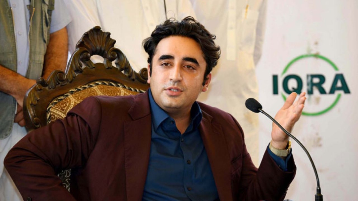 Bilawal lashes out at PTI govt for petrol price hike