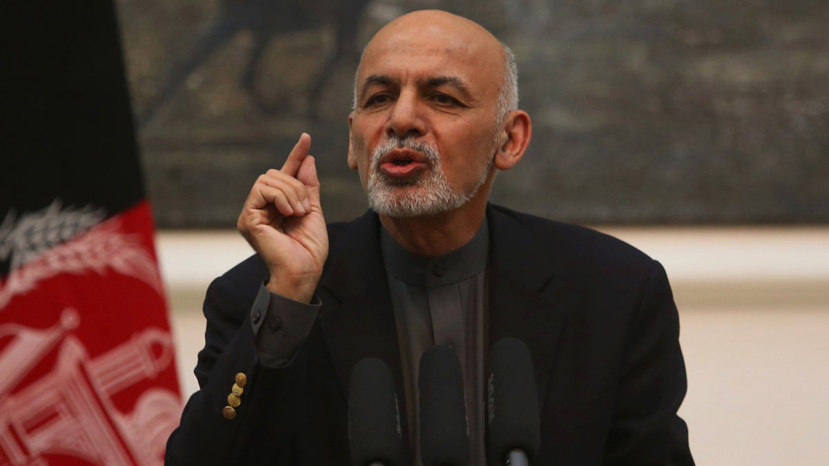 Ghani apologises for fleeing Kabul