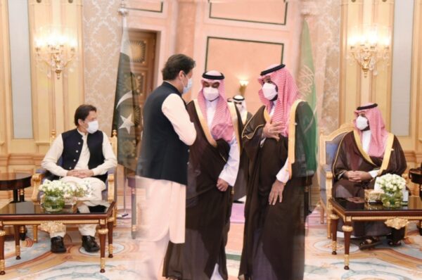 Greening of Saudi Arabia romantic and idealistic: PM Khan