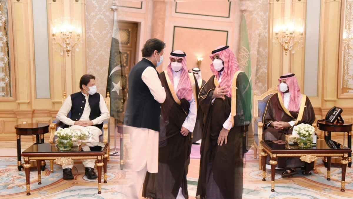 Greening of Saudi Arabia romantic and idealistic: PM Khan