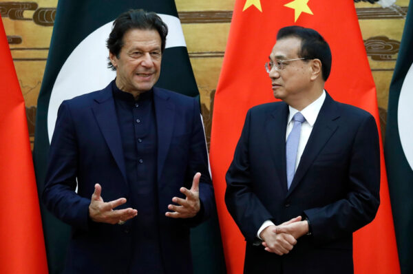 Govt hoping PM Imran’s China trip can reinvigorate CPEC-1