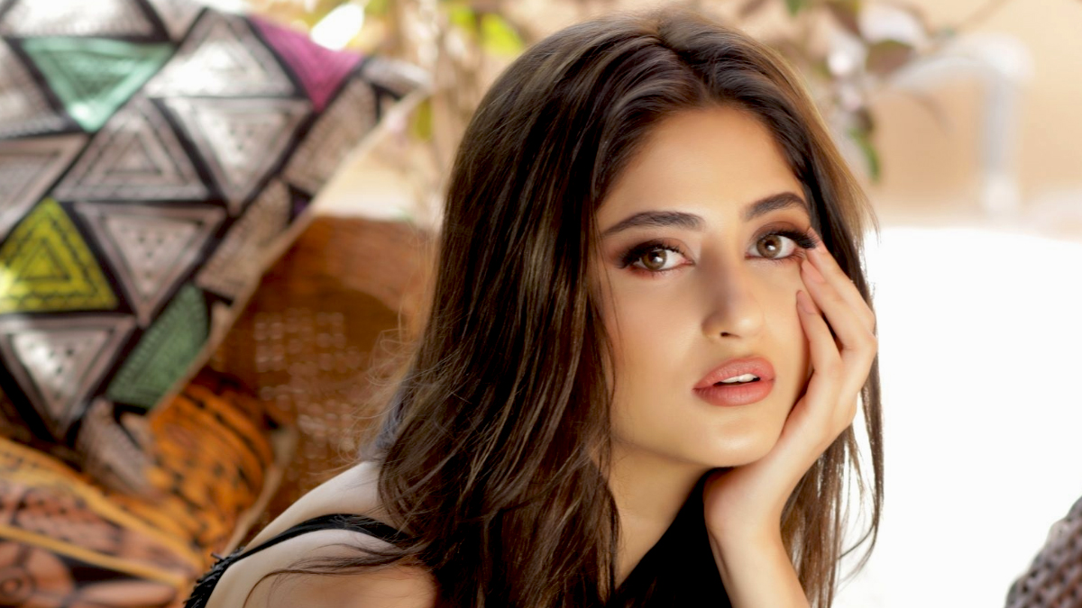 Sajal Aly upset while shooting for her next project