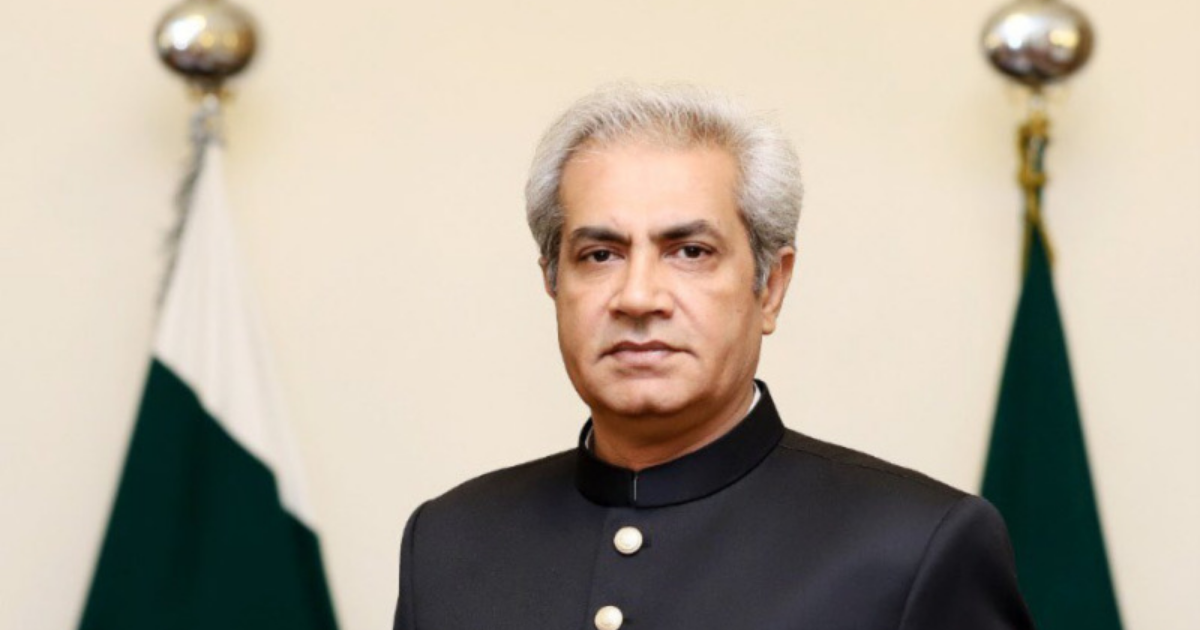 Governor Punjab asks COAS to take notice of political crisis in Punjab