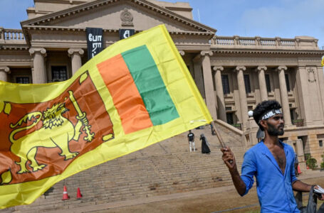 Sri Lanka Begins Vote To Replace Fleeing President 