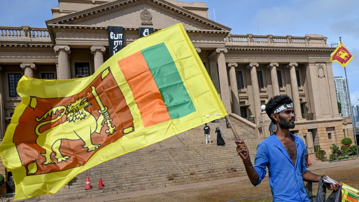 Sri Lanka Begins Vote To Replace Fleeing President 