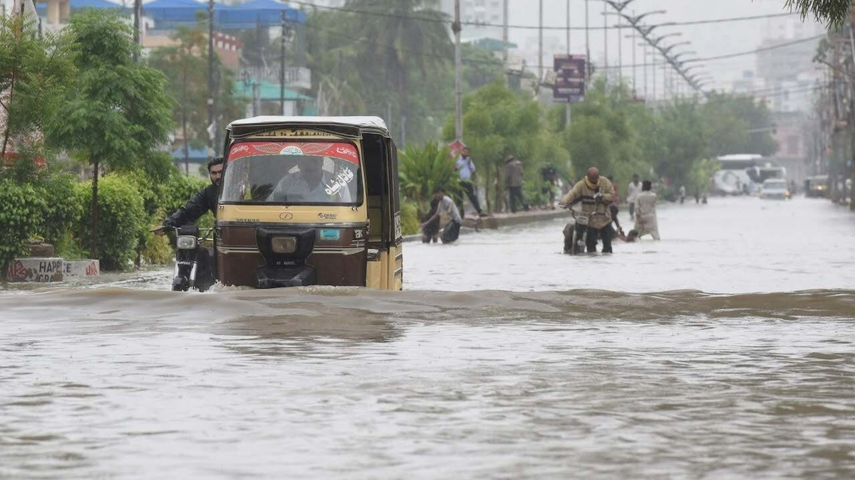 Urban Flooding: Alerts Issued For Karachi, Other Sindh Cities