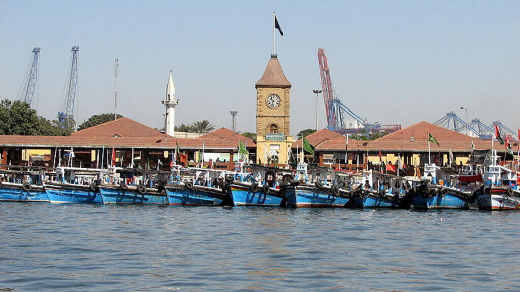 TOP THINGS TO DO IN KARACHI visual data 2