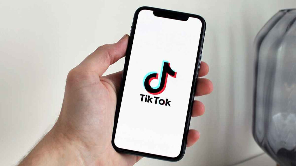 how-to-use-commercial-sounds-on-tiktok