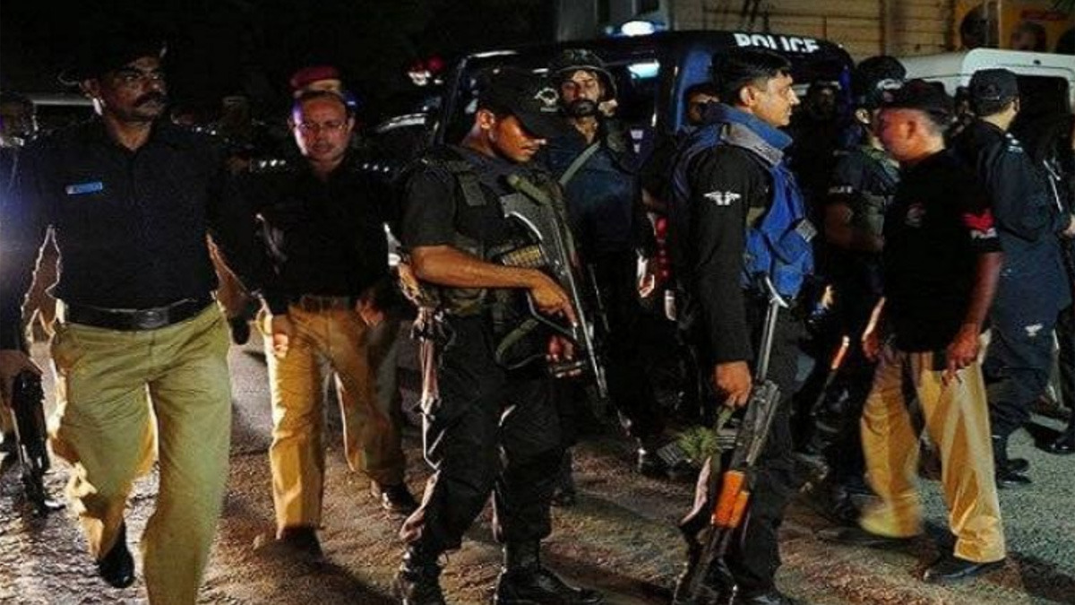 Karachi Police Detain 11 Illegal Afghan Nationals