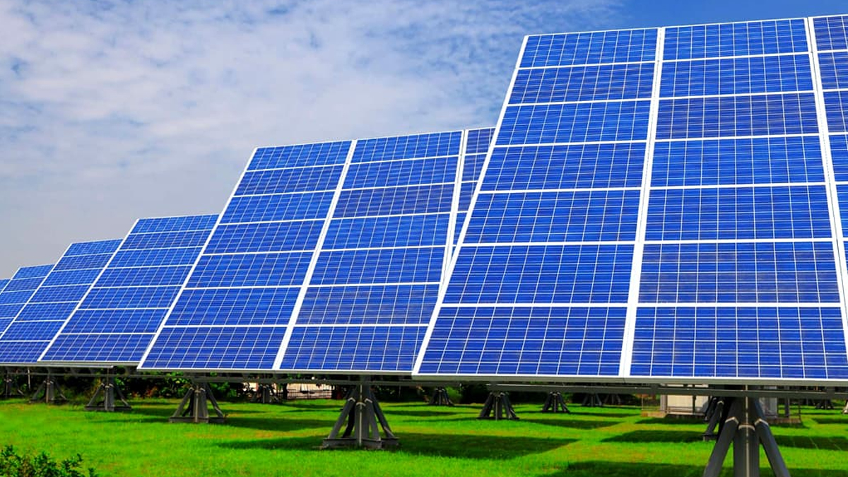 The PM Pakistan Shahbaz Sharif announced to transfer power to solar panels