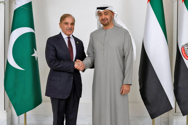 PM asked UAE to facilitate in Kashmir issue
