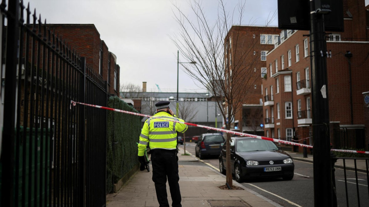 <strong>London Police Officer Attempted Rape</strong>