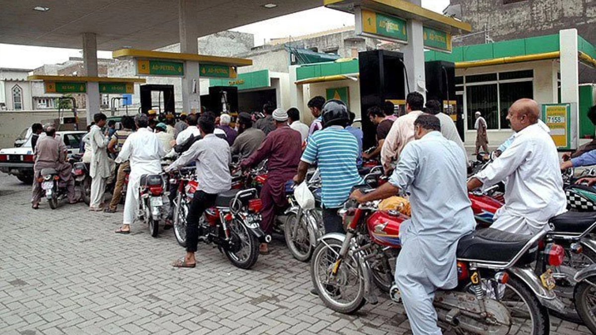 Petrol shortage in Punjab