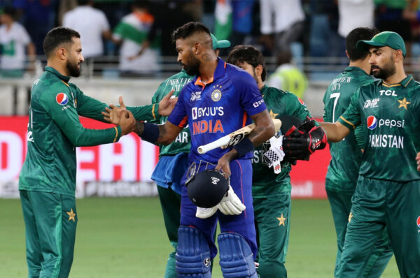 Pakistan beats India for Asia Cup