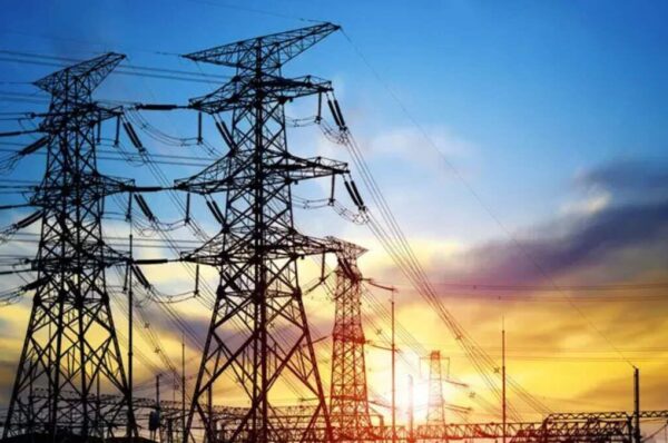 discos-demand-further-hike-of-rs-6-per-unit-in-power-tariff