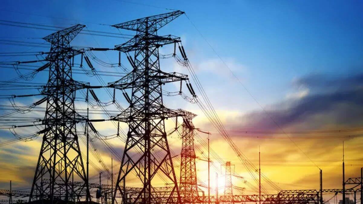 discos-demand-further-hike-of-rs-6-per-unit-in-power-tariff