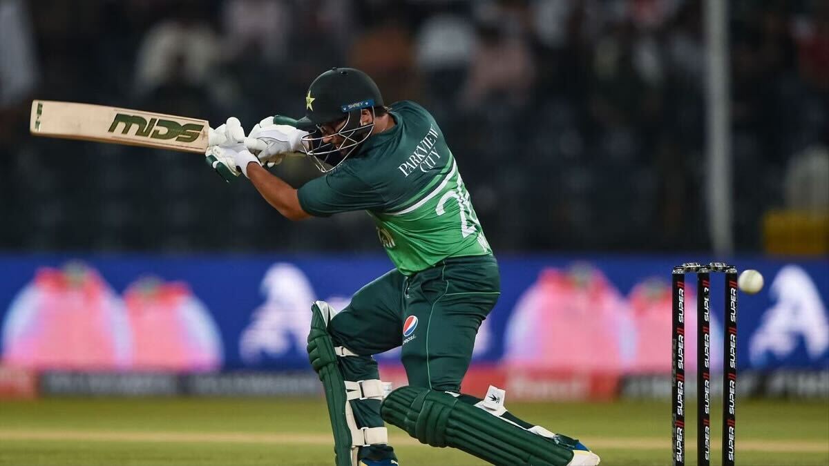 Pakistan beat Bangladesh by seven wickets