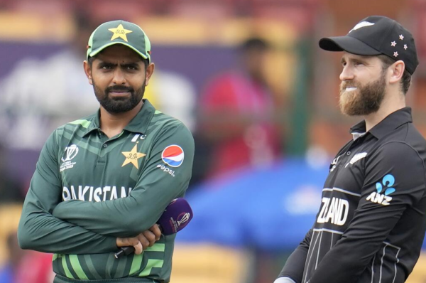 pakistan chooses to bowl first against new zealand in world cup 2023