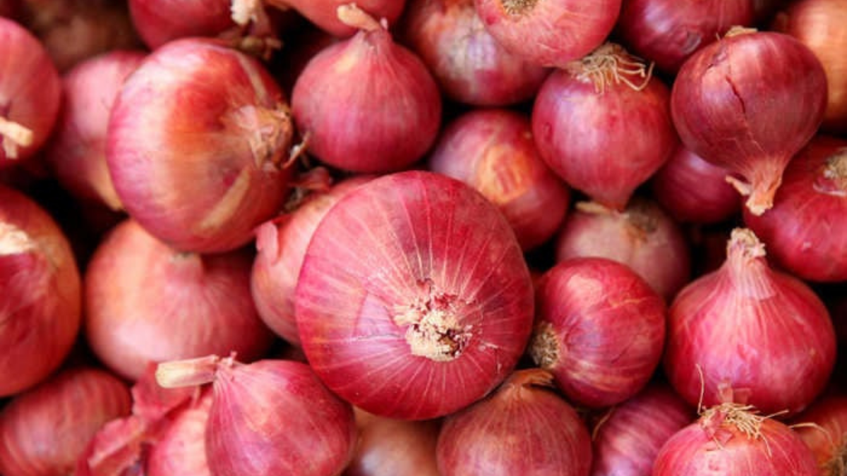 india's onion export ban sparks soaring prices across asia