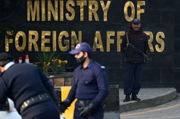 pakistan condemns terrorist attack on uae and bahrain soldiers in somalia