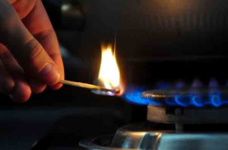 karachiites struggle with gas outages during sehr and iftar