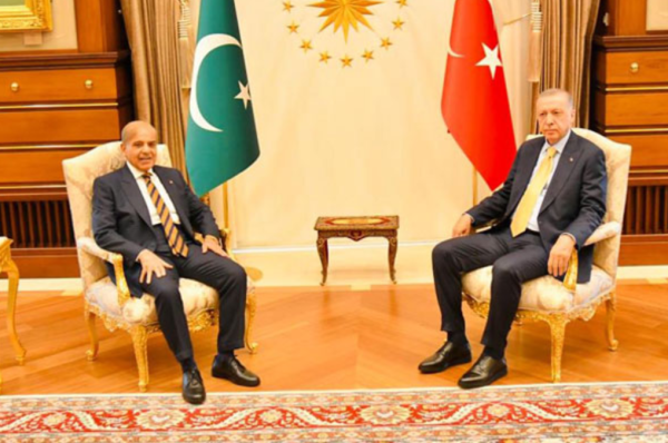 prime minister shehbaz sharif stresses strengthening pakistan turkey bilateral ties