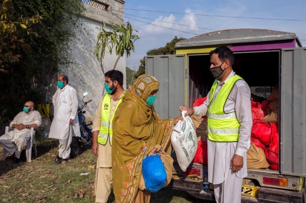 pakistan economy issues because of politics