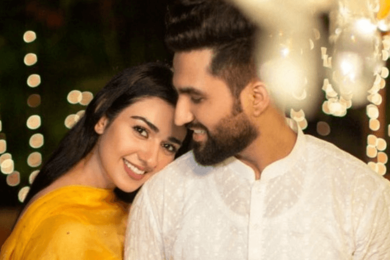 power-couple-sarah-khan-and-falak-shabir-personal-careers-how-they-met-amp-marriage