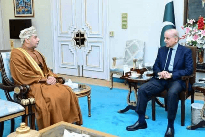 pm-shehbaz-sharif-offers-pakistans-support-to-oman-to-fight-terror