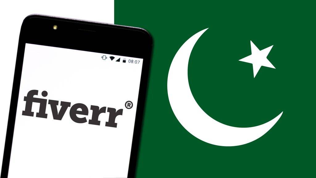 pakistan faces week long internet disruptions affecting freelancers and online platforms 1723640680 7978