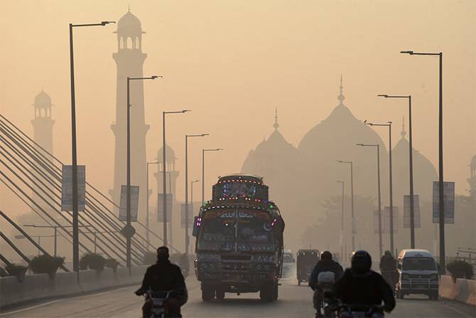 Lahore Tops the Charts as the World’s Most Polluted City with 394 AQI