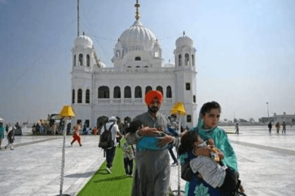 sikh pilgrims will no longer have to pay visa fees to visit pakistan