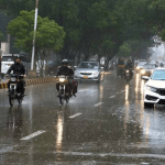 Light Rain Brings Relief to Lahore, Improves Air Quality