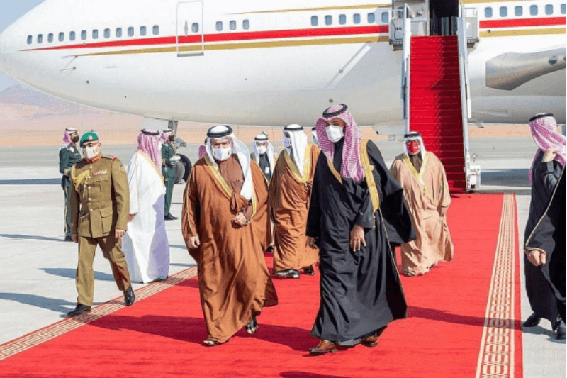 Saudi Crown Prince Welcomes UAE Vice President in AlUla