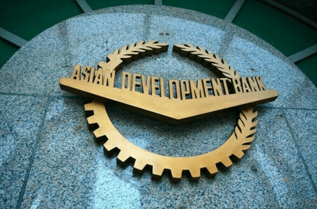 Pakistan Secures $330 Million Social Protection Loan from ADB