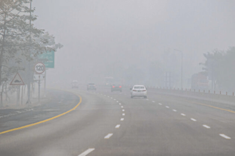 Fog Disrupts Motorway Traffic in Punjab