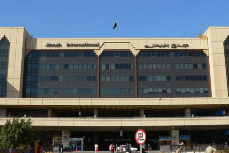 258 Pakistanis Deported from 07 Countries, 16 Arrested at Karachi Airport