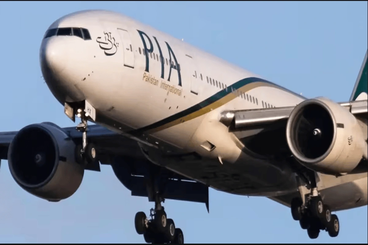 pakistan suspends northern flights following security concerns