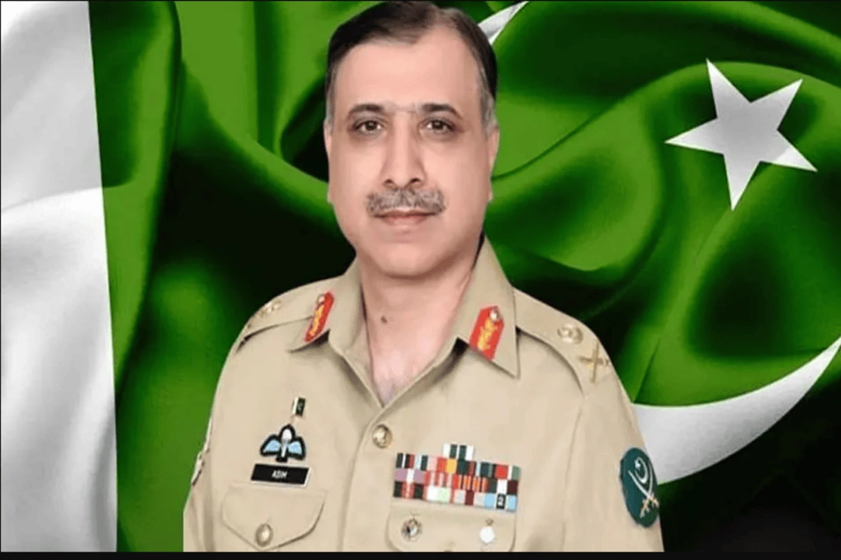 pakistan names isi chief asim malik as national security adviser