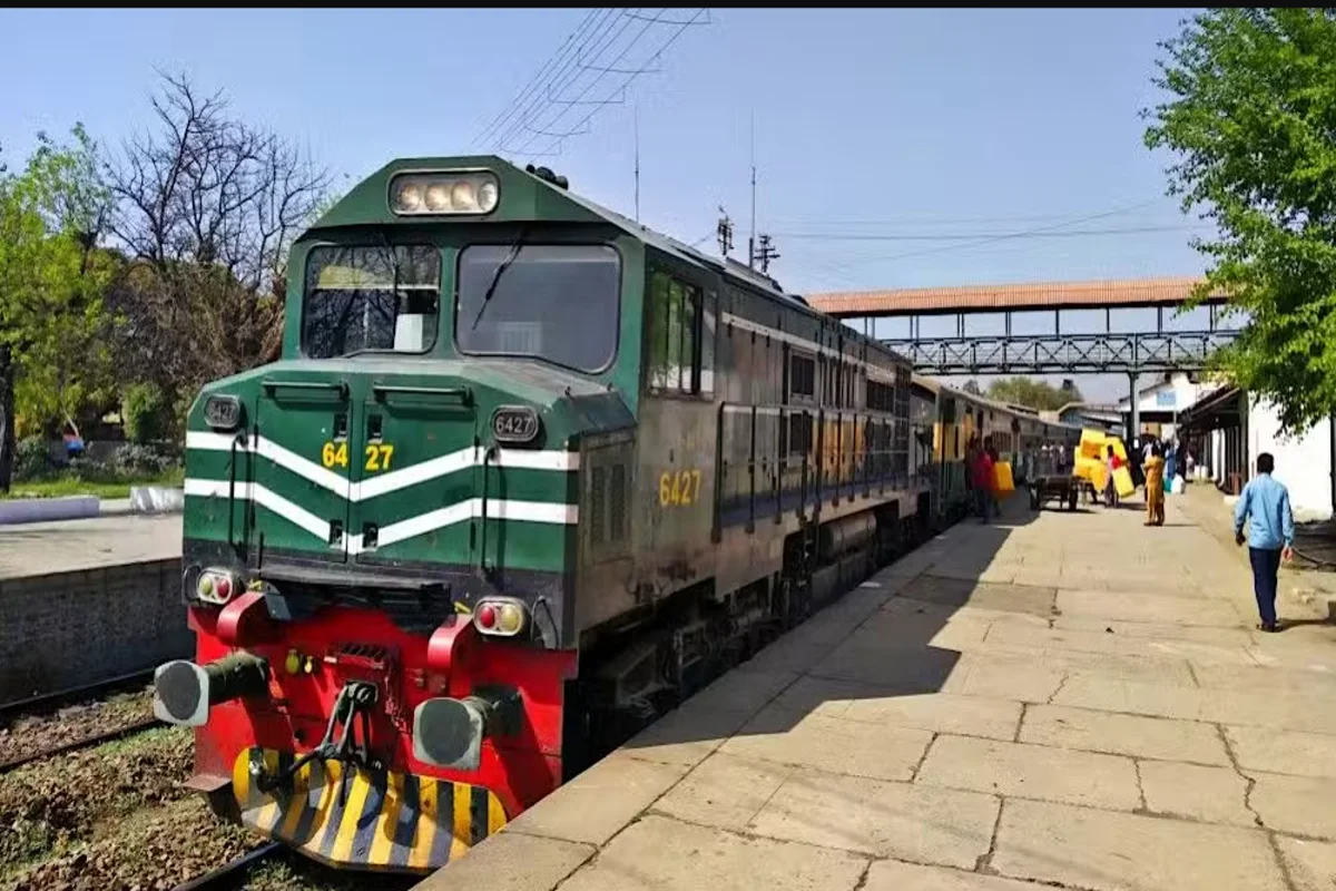 pakistan railways to privatize 11 trains see full list here