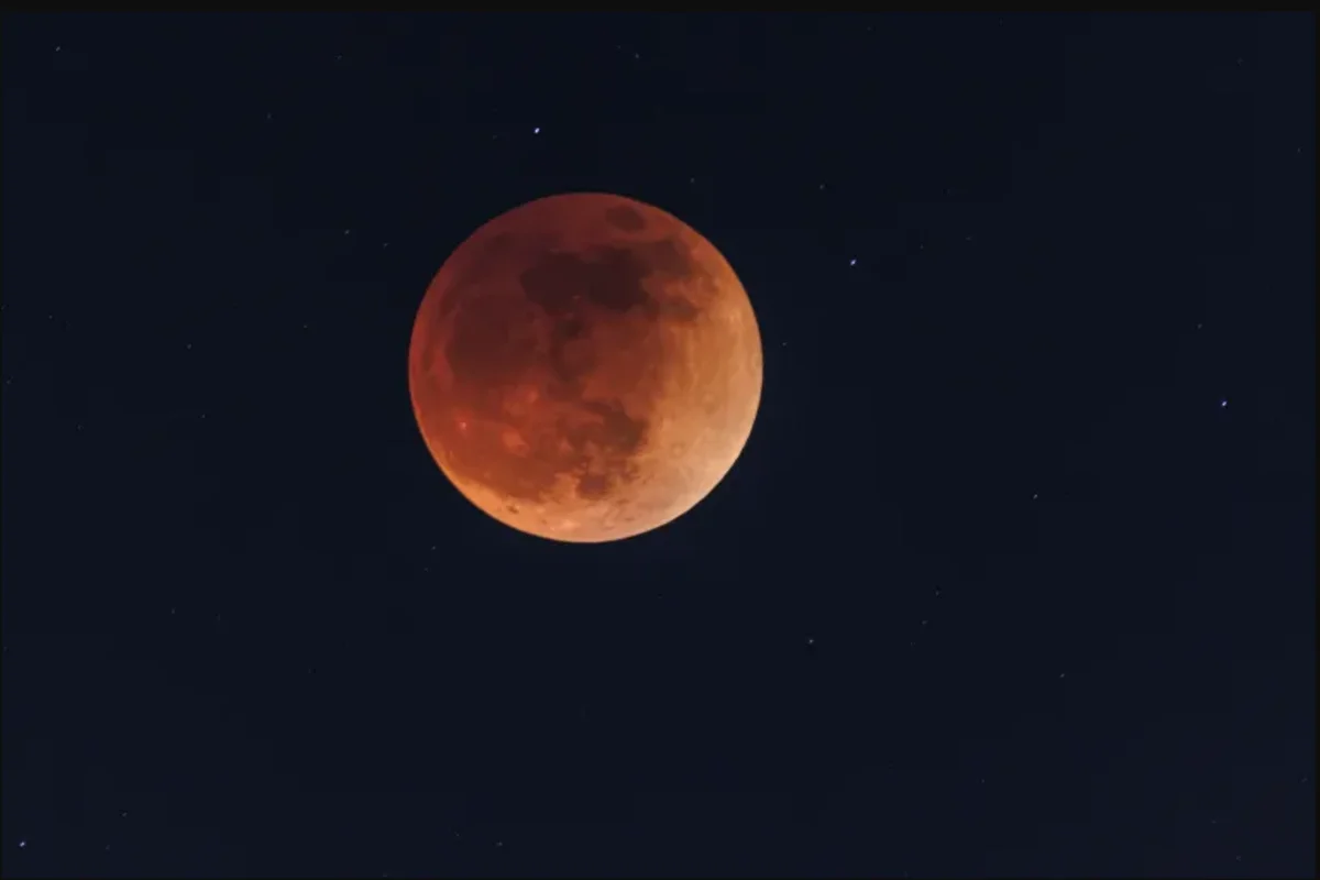 Blood Moon 2025: How and Where to Witness the Rare Total Lunar Eclipse in Asia