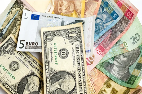 pakistan currency exchange rates