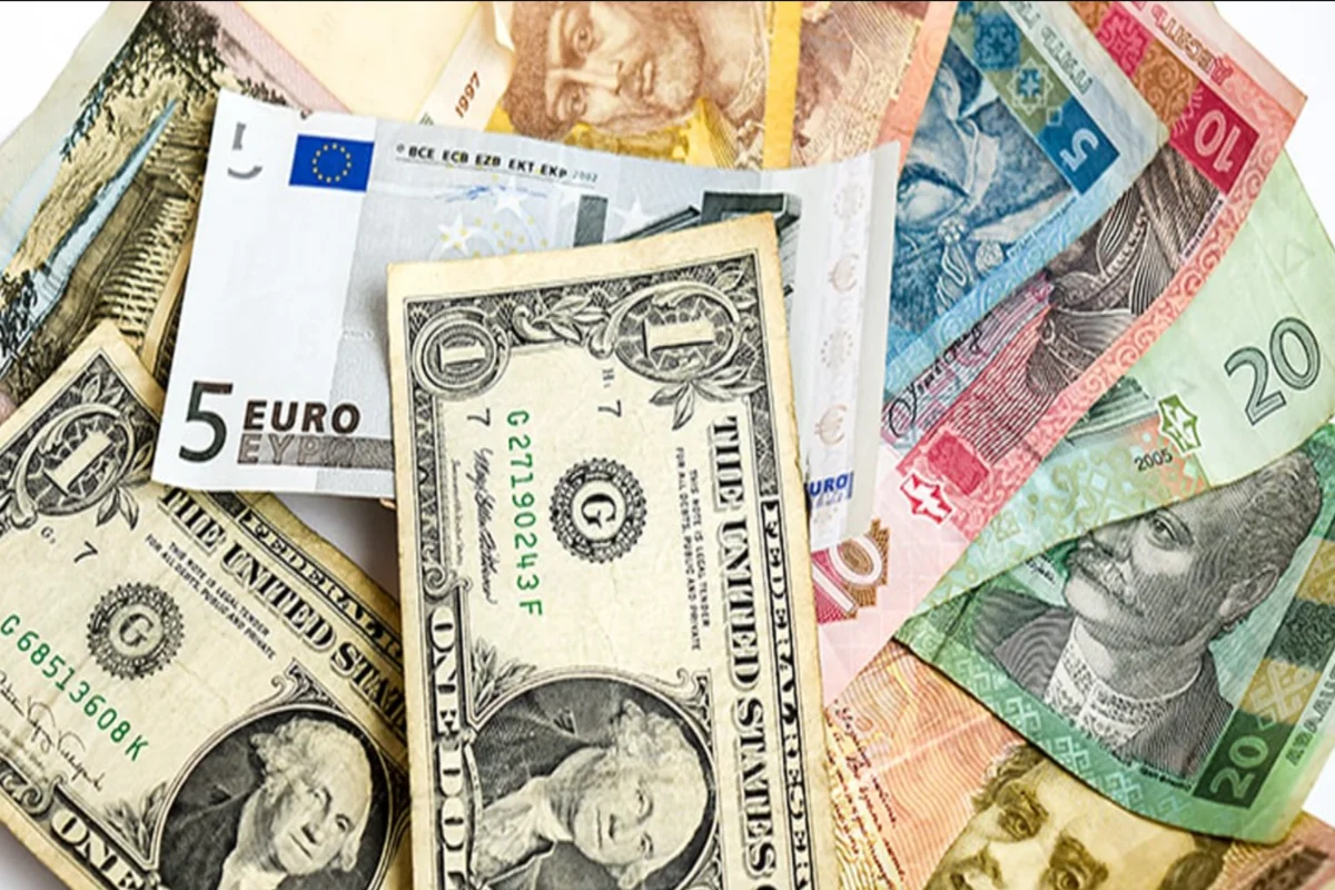 Pakistani Rupee Exchange Rate Today vs USD, Euro, INR, Riyal