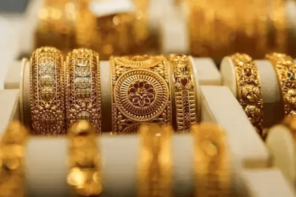 Today’s Gold Price in Karachi: Sudden Rs1,100 Increase Shocks Buyers