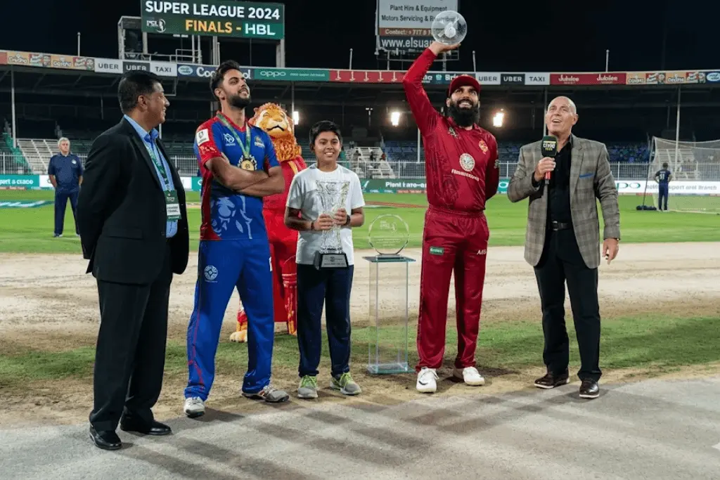 Karachi Kingsmen shine as Islamabad United’s winning streak ends in thrilling PSL clash