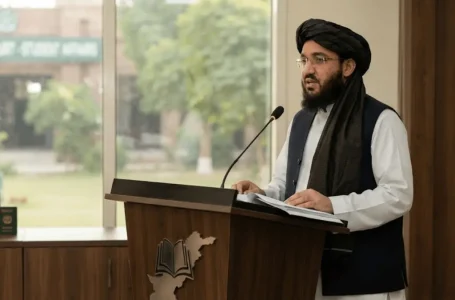 Afghan students in Pakistan